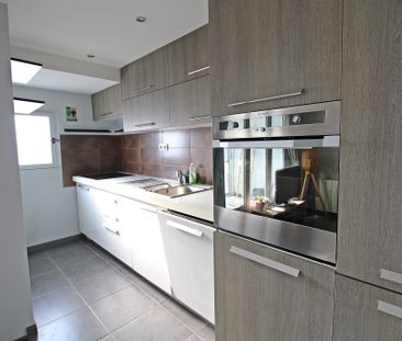 Location Appartement 2 pièces 53m² TOULON 83000 - Photo 5