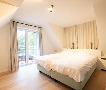 Prachtig gerenoveerd appartement in hartje Zoute! - Photo 4