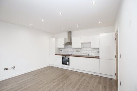 Harrad House, Rugby, CV21 - Photo 2