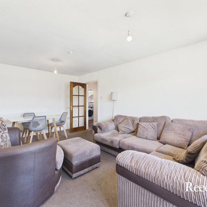 34 Drumkeen Court, Belfast, BT8 7TU - Photo 1