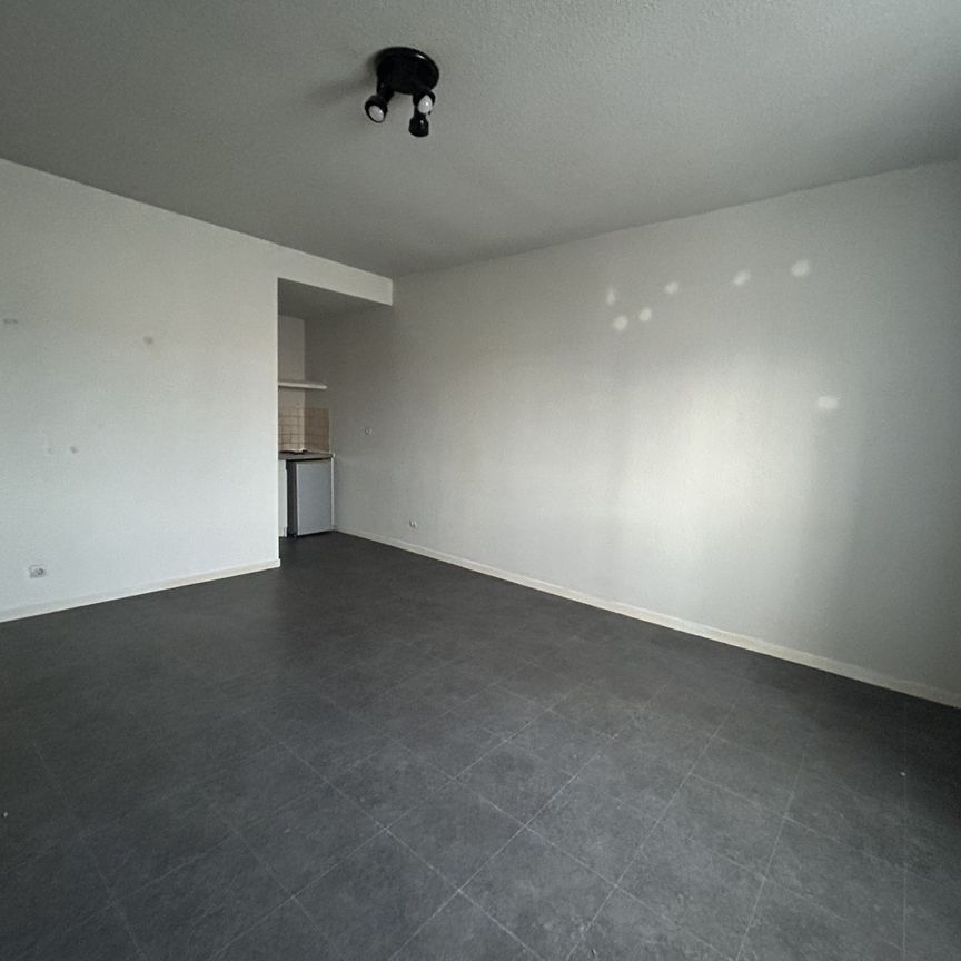 Location Appartement 2 pièces 39m² REIMS 51100 - Photo 1