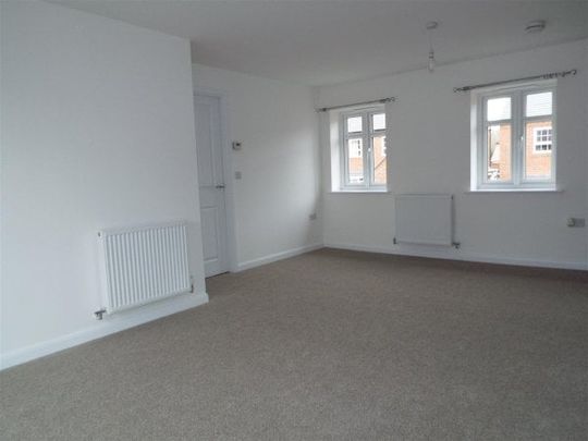 Clarence Place, Ashby-de-la-Zouch, LE65 - Photo 1