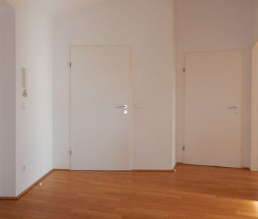 Rathausplatz - 3 Zimmer - Dachgeschoss - Wohnung mit Terrasse! - Photo 5