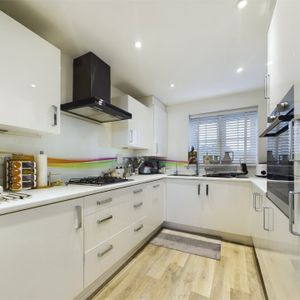 Budd Grove, Wokingham Budd Grove, Wokingham - Photo 3