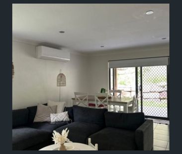 1/30 Kenneth Drive, Augustine Heights, Qld 4300 - Photo 3