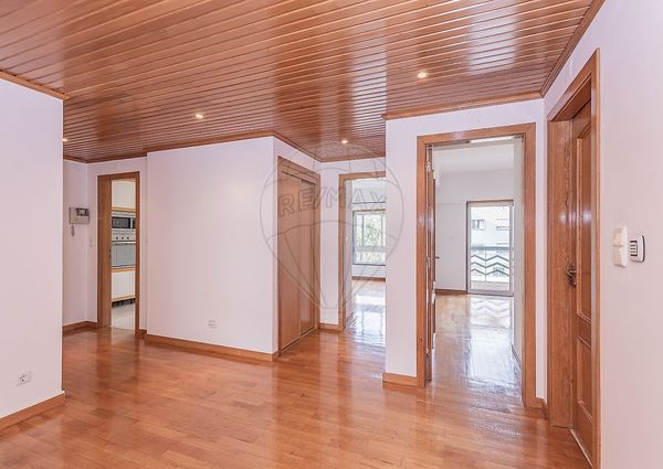 Apartamento T3 em Lisboa