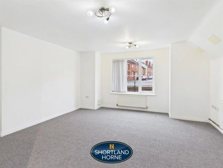 Signet Square, Stoke, Coventry - Photo 2