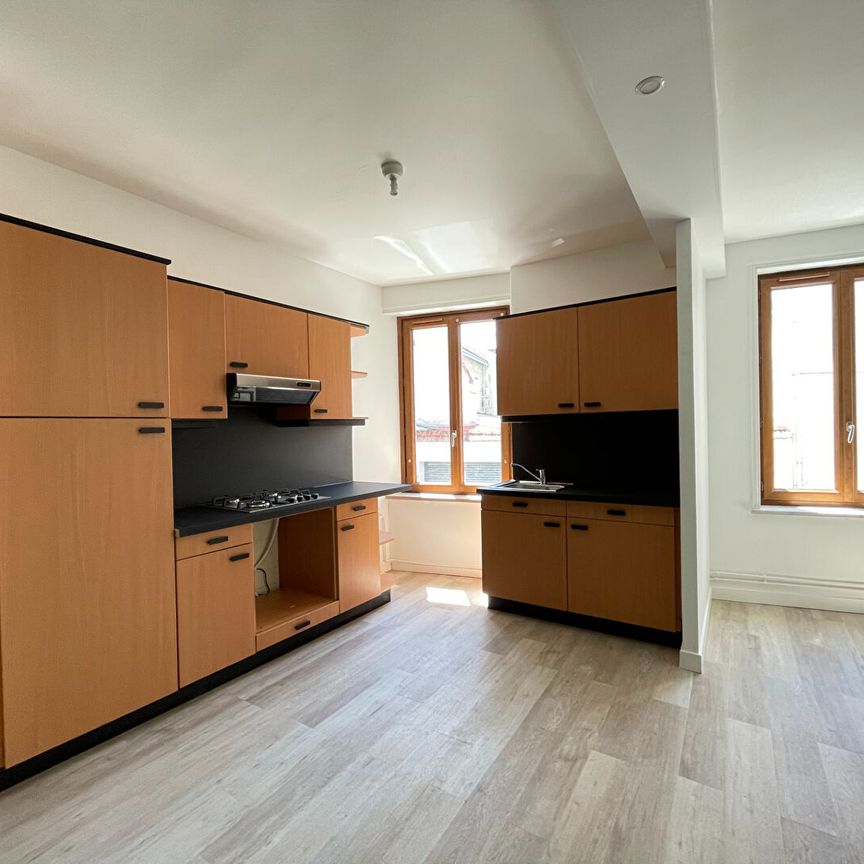 Location appartement 3 pièces, 65.57m², Reims - Photo 1