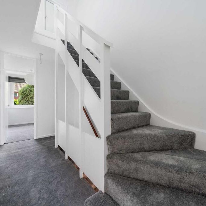 4 bedroom terraced house to rent - Photo 1