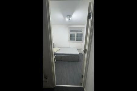 Room in a Shared Flat, Whardfale Court, E5 - Photo 5