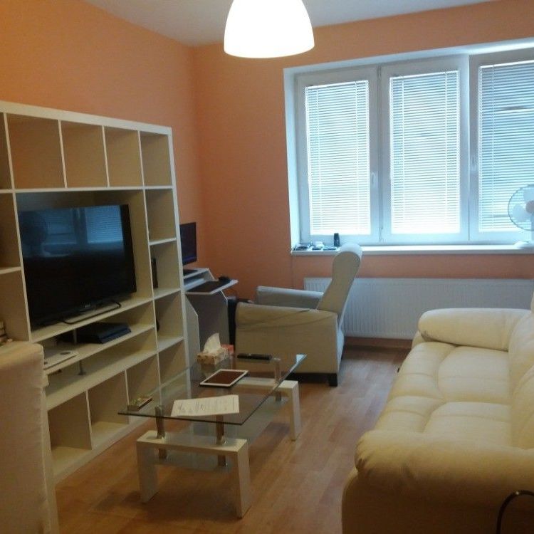 Pronájem bytu 2+kk • 42 m² bez realitkyJiráskova, Benešov - Benešov u Prahy, Středočeský kraj - Photo 1