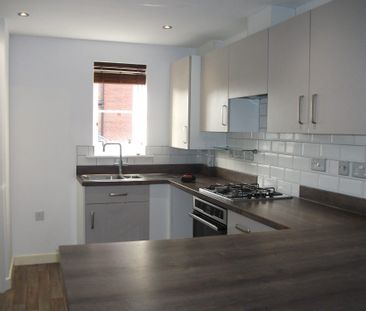 Marler Close, Great Yarmouth, Bradwell - Photo 3