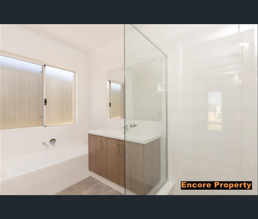 BALDIVIS 4X2 HOME FOR LEASE - Photo 1