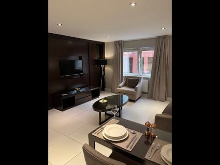 1 Bed Flat, Headrow Residence, LS1 - Photo 2