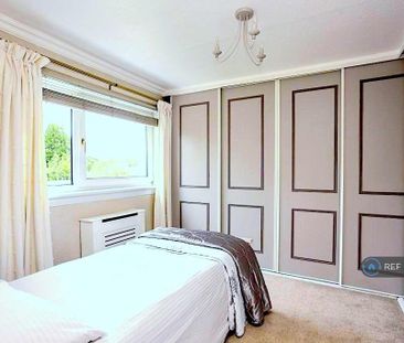 2 bedroom semi-detached house to rent - Photo 4