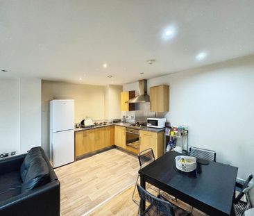 2 bedroom flat to rent - Photo 5