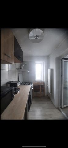 Piata sudului confort 2 etaj 10 - Fotografie 4