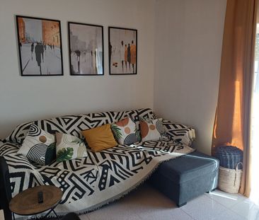 Fantástico Apartamento T1 linhas modernas, totalmente renovado e eq... - Photo 3