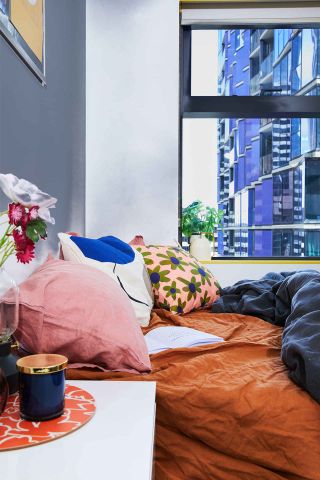 2 Bed Apartment - Photo 2