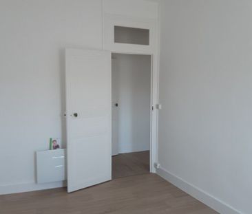 Appartement À Louer 2 Pièces , 54 M² - Photo 4