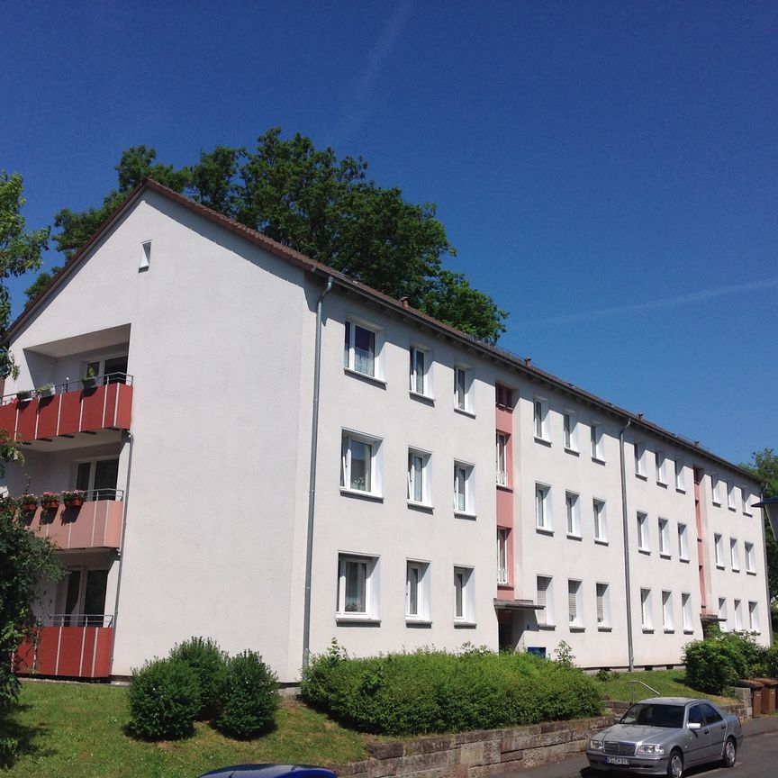 Komfortable 3-Zimmer-Wohnung mit Balkon und Keller - Foto 2