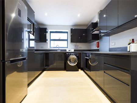 Studio to rent - Photo 4