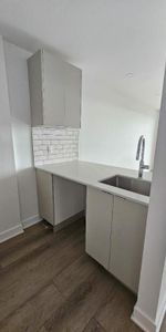 1 CH - 1 SDB - Montréal - $1,145 /mo - Photo 3