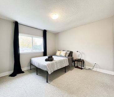 For Lease - 24 Gentry Crescent Unit# Unit A, Richmond Hill, Ontario - Photo 1