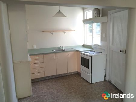 Two or Three Double Bedroom Home - Photo 3