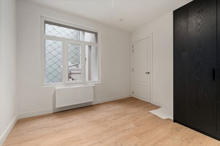 HUREN | Stijlvol duplexappartement in herenhuis – Oostende - Photo 4