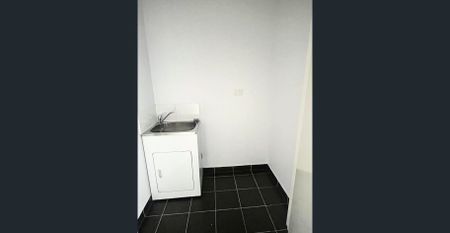 Cute and Cosy Townhouse - Photo 4