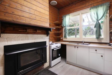 Peace & Tranquilty- Country Cottage - Photo 5