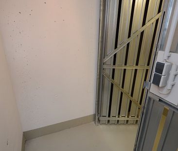 Miete inkl. Nebenkosten: 1.250 € pro Monat, plus Strom, inkl. Heizung - Foto 1