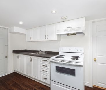 For Lease - 471 Cummer Avenue, Toronto, Ontario - Photo 5