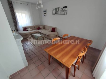 Bilocale largo Leonardo Murialdo 6, Centro Storico, Albano Laziale - Photo 2
