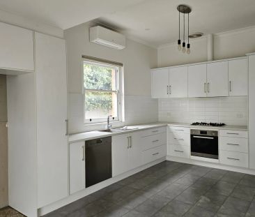 Freshly painted 3 Bedroom Home - Photo 4