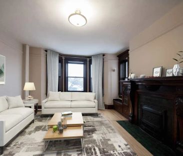 Roslyn Square — 3 Bedroom - Photo 4