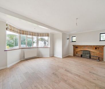 4 bedroom semi-detached house to rent - Photo 2