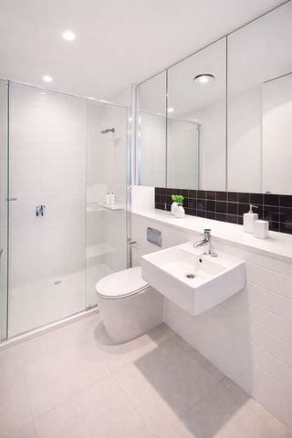 Elevated Living in the Heart of South Yarra - Photo 2