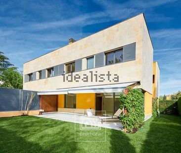 Alquiler de chalet pareado en Encinar de los Reyes - Photo 3