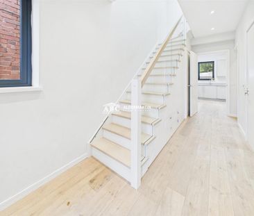 2 bedroom detached house to rent - Photo 4