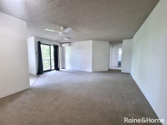 Partly Renovated, Spacious, Great Location - Photo 1