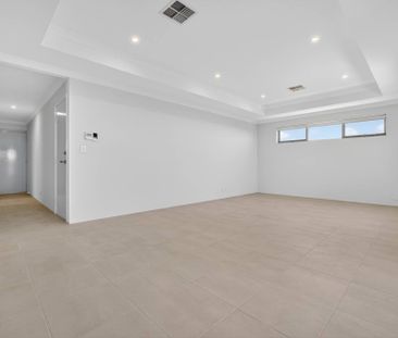 Modern Family Living - Photo 3