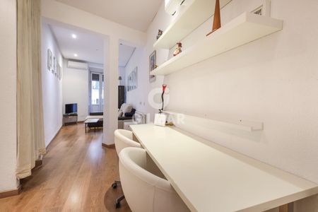 Piso en alquiler en Sol – Madrid | Gilmar Consulting Inmobiliario - Photo 2