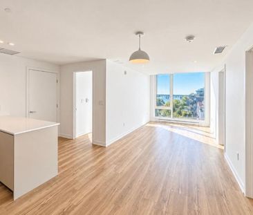 PENTHOUSE 5½ AVEC VUE SUR LE FLEUVE À LOUER À LASALLE - Photo 3