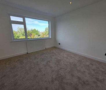 Vicarage Avenue, Cheadle Hulme, SK8 - Photo 3