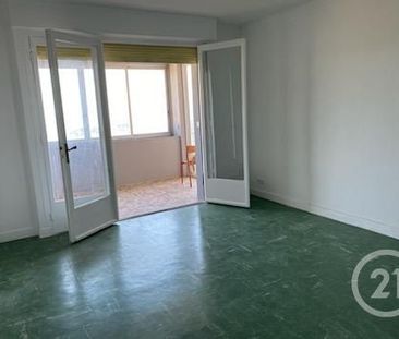 Location Appartement 3 pièces 82m² VILLEFRANCHE SUR MER 06230 - Photo 3