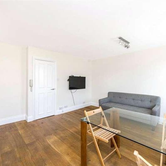 Monmouth Road, Notting Hill, London, W2 - Photo 1