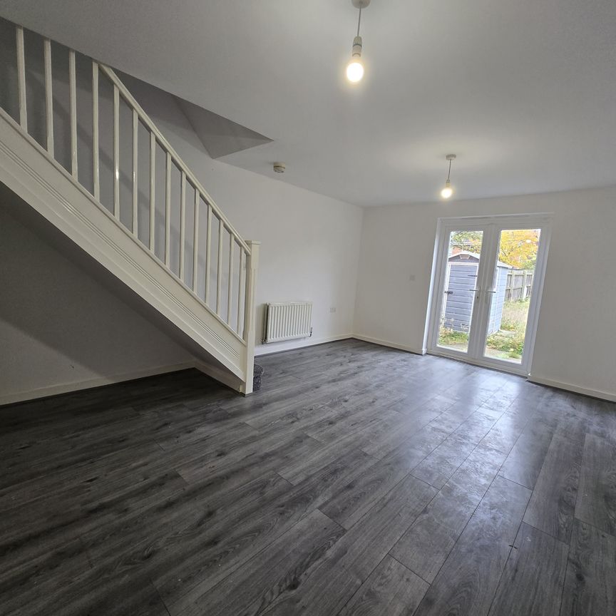 2 Bedroom Semi-detached house for Rent - Photo 1