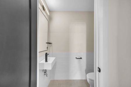 For Lease - 38 Front Street Unit# Unit # 1, Quinte West, Ontario - Photo 5